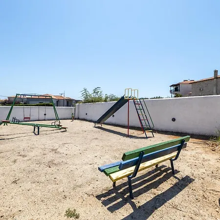 Tranquil Getaway By Infox