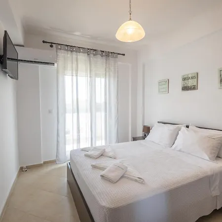 Tranquil Getaway By Infox