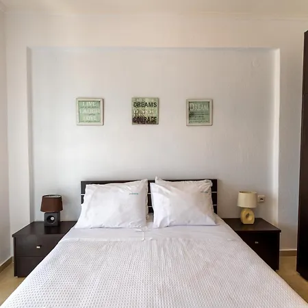 Tranquil Getaway By Infox Appartamento Afytos