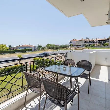 Tranquil Getaway By Infox Apartment Áfitos