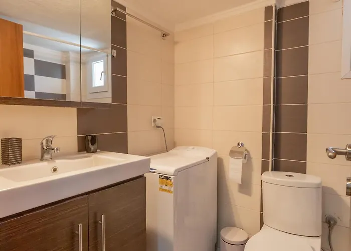 Tranquil Getaway By Infox * 阿菲托斯